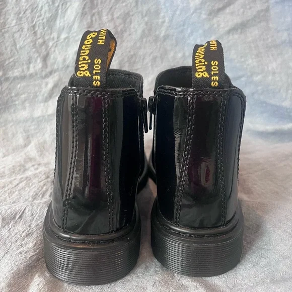 Dr. Martins Patent Leather Boots NEW - Picture 4 of 6